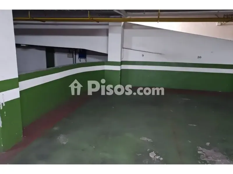 Garage - Penthouse with Terrace in Palencia