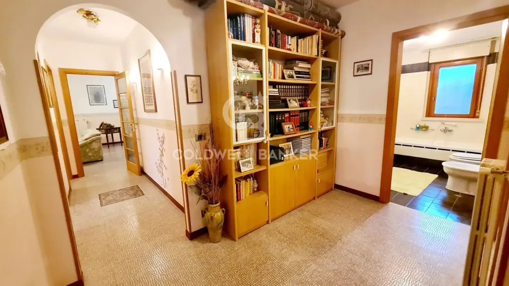 hallway_entrance
