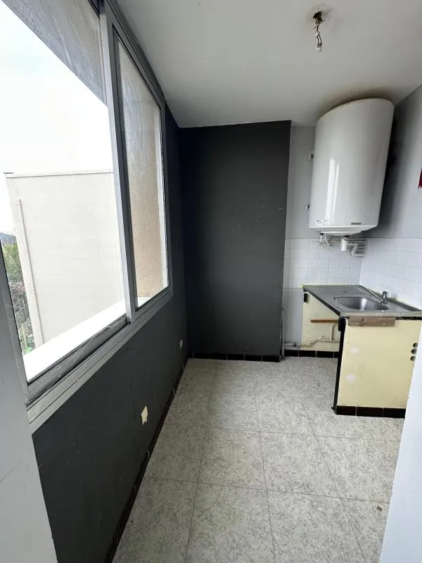Cuisine - Appartement T4 avec Balcon à Istres