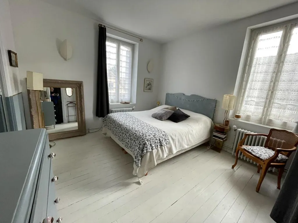 Magamistoad - Completely Renovated House in Maintenon Centre