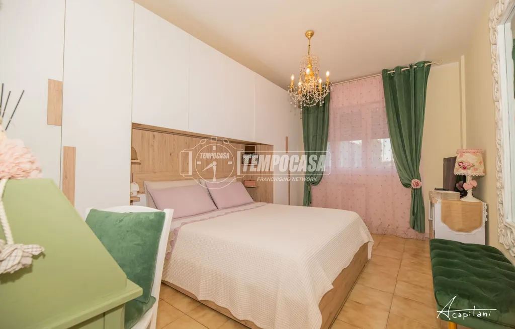 Magamistoad - Bright Trilocale with Balcony in Modena