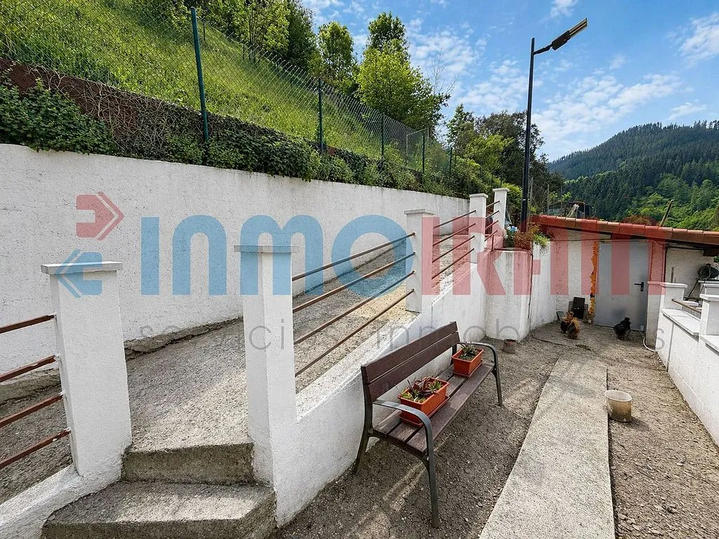 Terrasse - Chalet with Pool and Terrace in Ataun