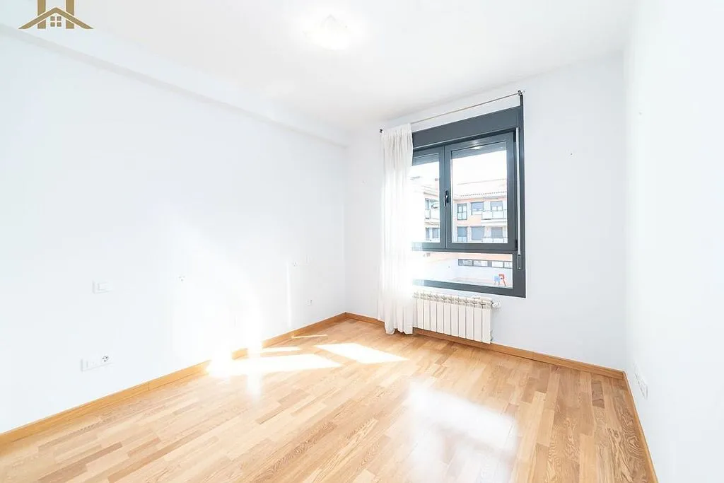 Toad - Apartment with Pool in Guadarrama Centre