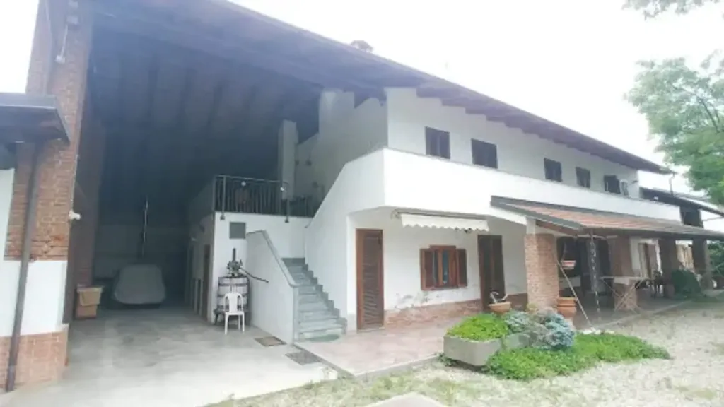 Välivaade - Rustic House with Garden in Rivalta di Torino