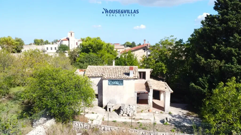 Õhuvaade - Villa with Garden in Testa dell'Acqua, Noto