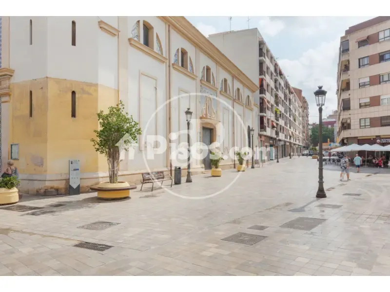 Contemporary Apartment in Patraix, Valencia