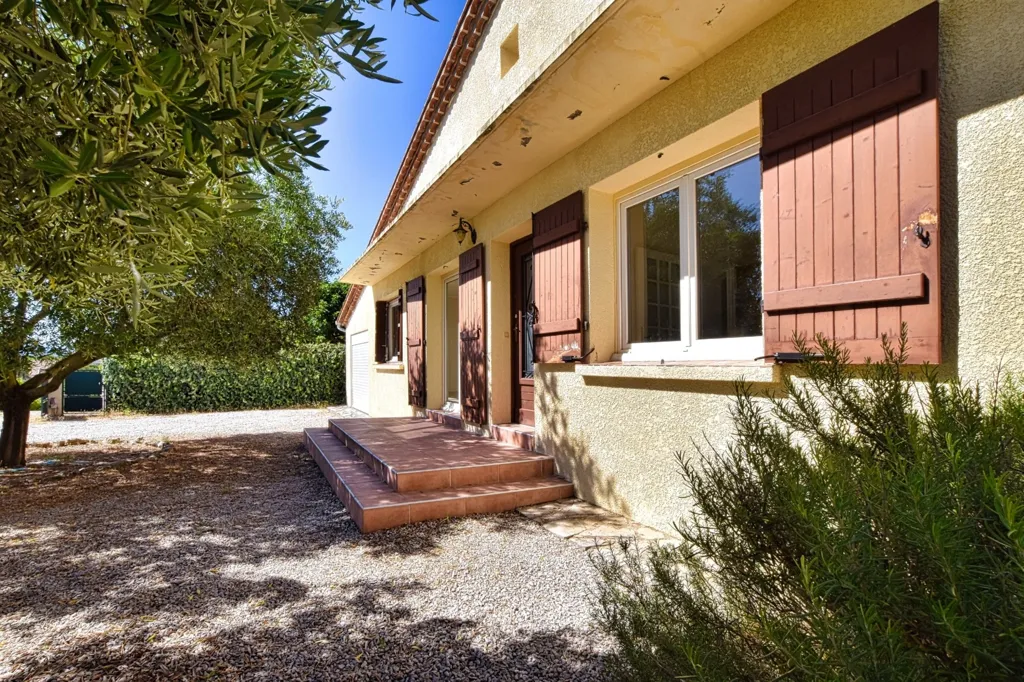 Välivaade - Ground Floor Villa with Garden near Gignac