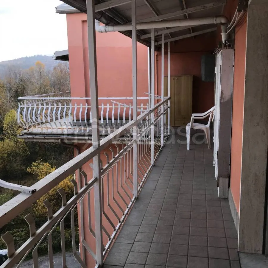 Balcon - Penthouse with Balcony in Roccaforte Mondovì