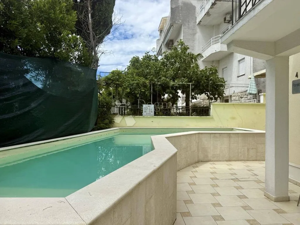 Piscine - Villa with Outdoor Pool in Crikvenica Centre