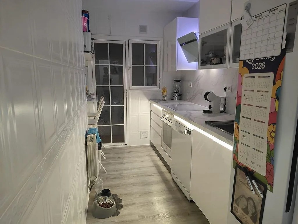Kitchen - Apartment with Air Conditioning in Canovelles