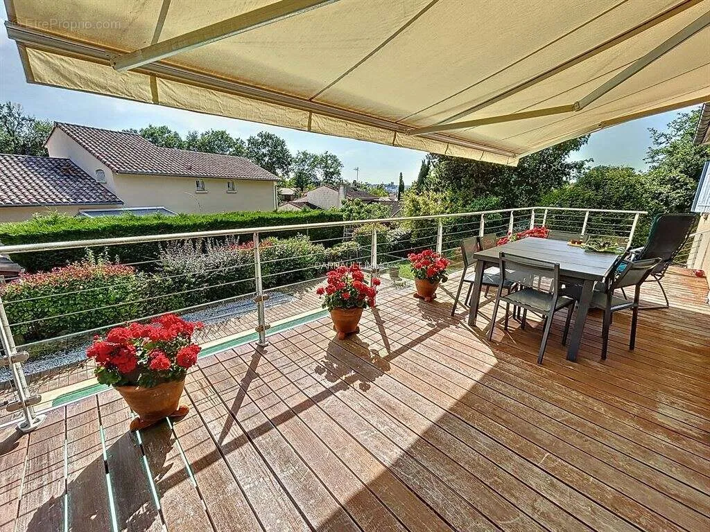 Terrass - Quiet House with Pool near Balma Centre