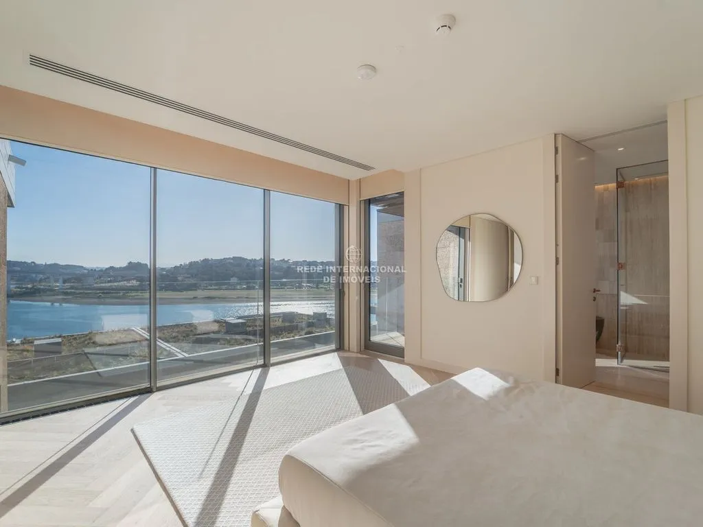 Magamistoad - Luxury Apartment with River Views in Porto