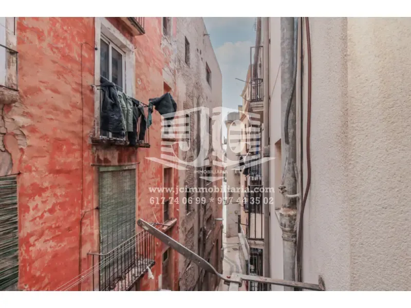 Balcon - Apartment with Balcony in Tortosa Centre