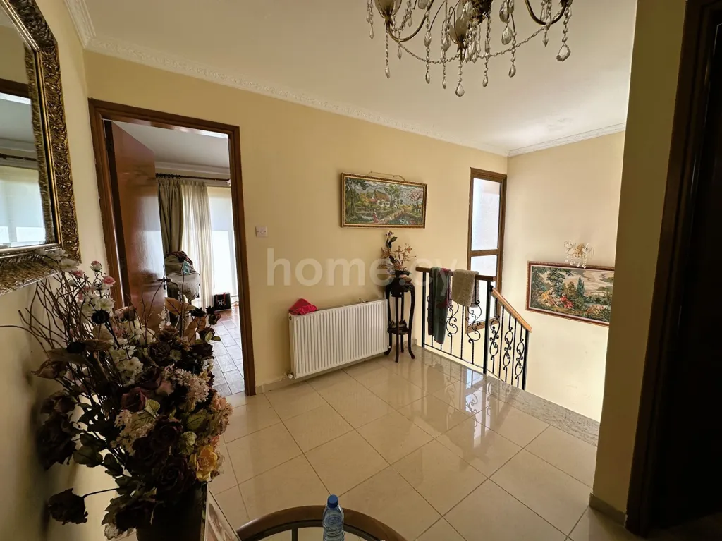 Ingresso - Furnished House with Garden View in Aradippou