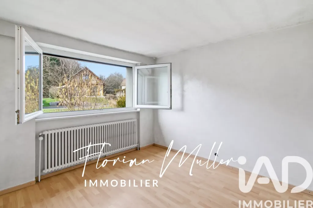 Rooms - Single-Level House with Terrace in Bethoncourt