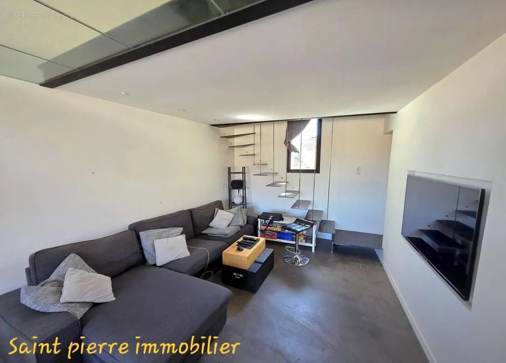 Séjour - Complexe d'Appartements de Luxe avec Piscine à Martigues