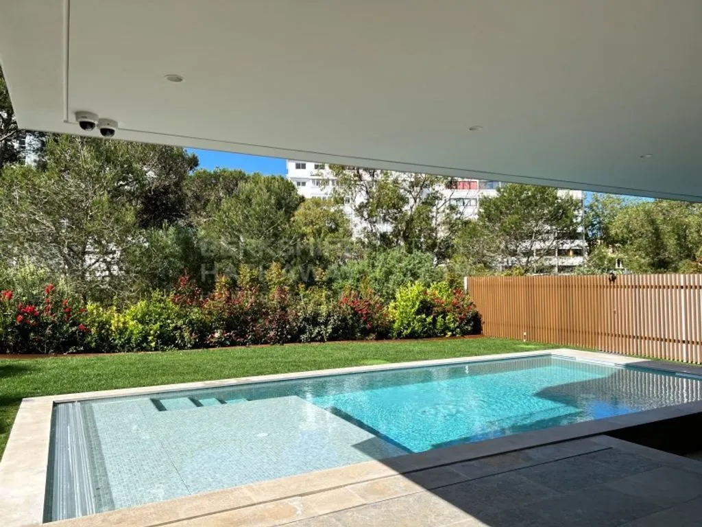 Pool - Luxury Duplex with Pool in Cascais
