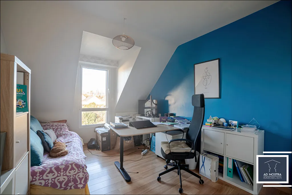 Bureau - Maison d'Architecte au Calme à Romille