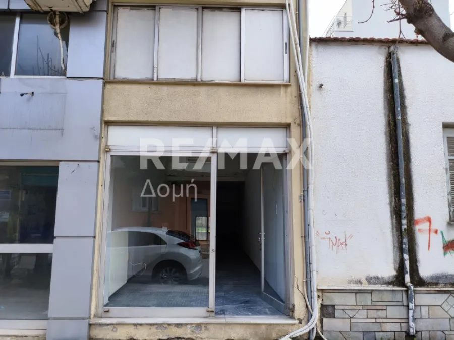 Esterno - Retail Unit with High Visibility in Volos