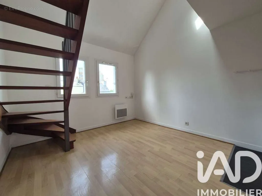Toad - Duplex Studio with Parking in Brest