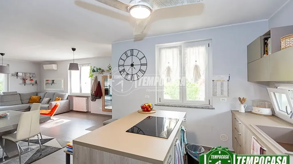 Cuisine - Rustic Villa with Solar Panels in Palazzo Pignano