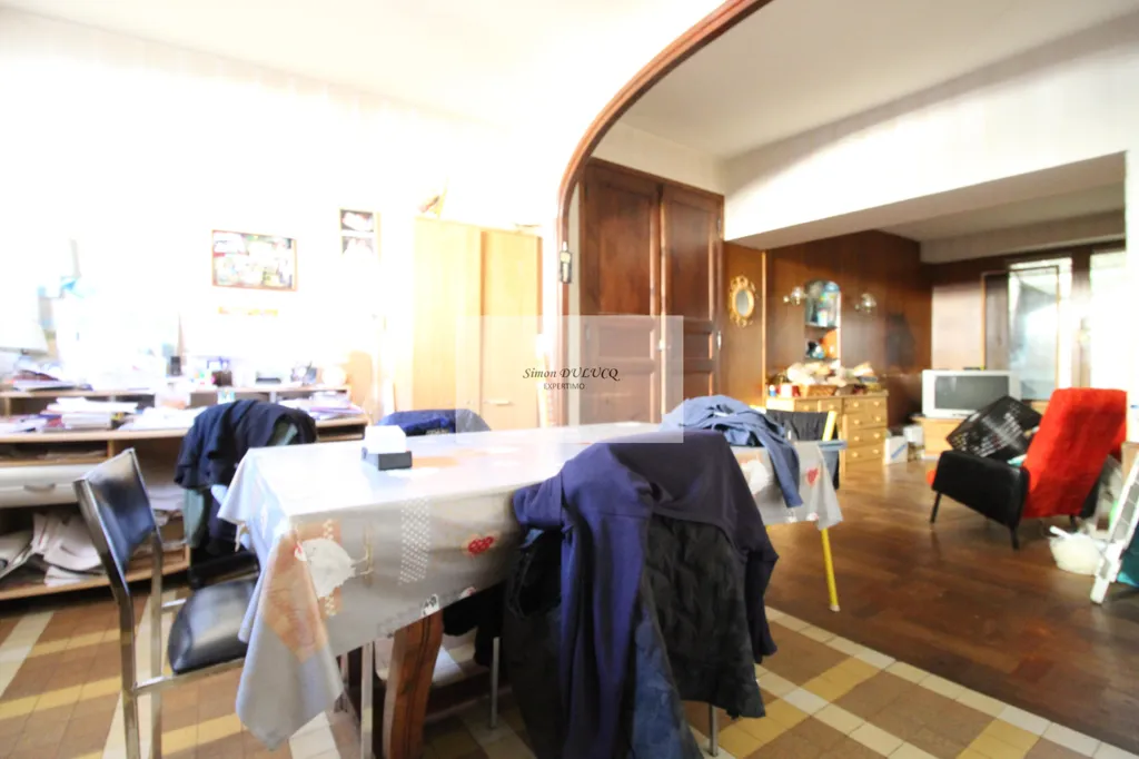 Salle à manger - Ensemble Immobilier avec Local Commercial à Saint-Affrique