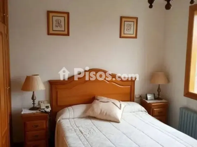 Chambres - Charming Stone House with River Views in Redondela
