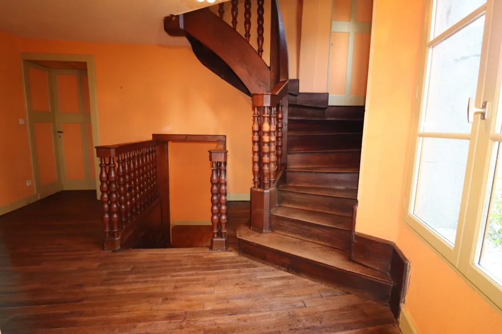 Rooms - Historic House with Commercial Space in Magnac-Laval