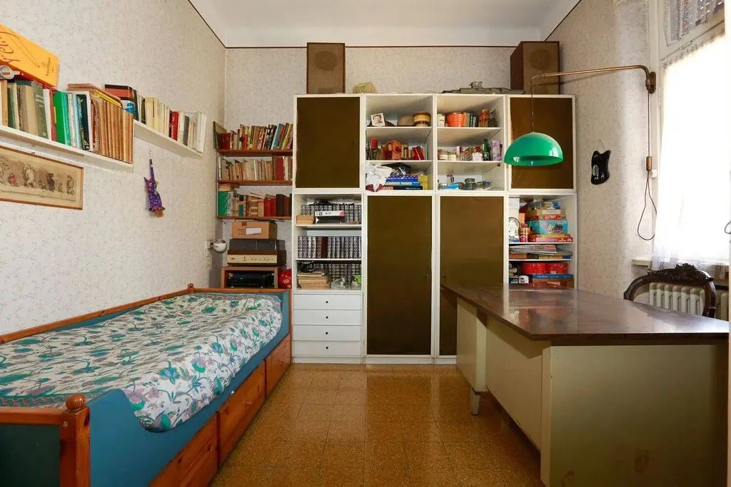 Bureau - Luxury Penthouse with Balcony in Milan