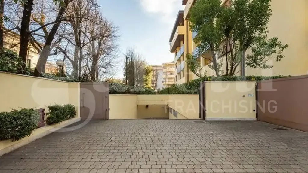 Välivaade - Modernised 2-Bed Apartment with Lift in Treviso