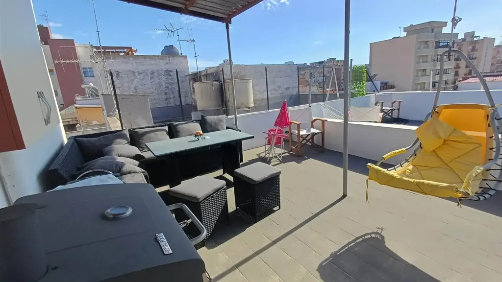 Terrass - Rearranged Apartment with Balcony in Marsala