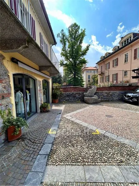 Aed - Duplex with Lake View in Laveno-Mombello