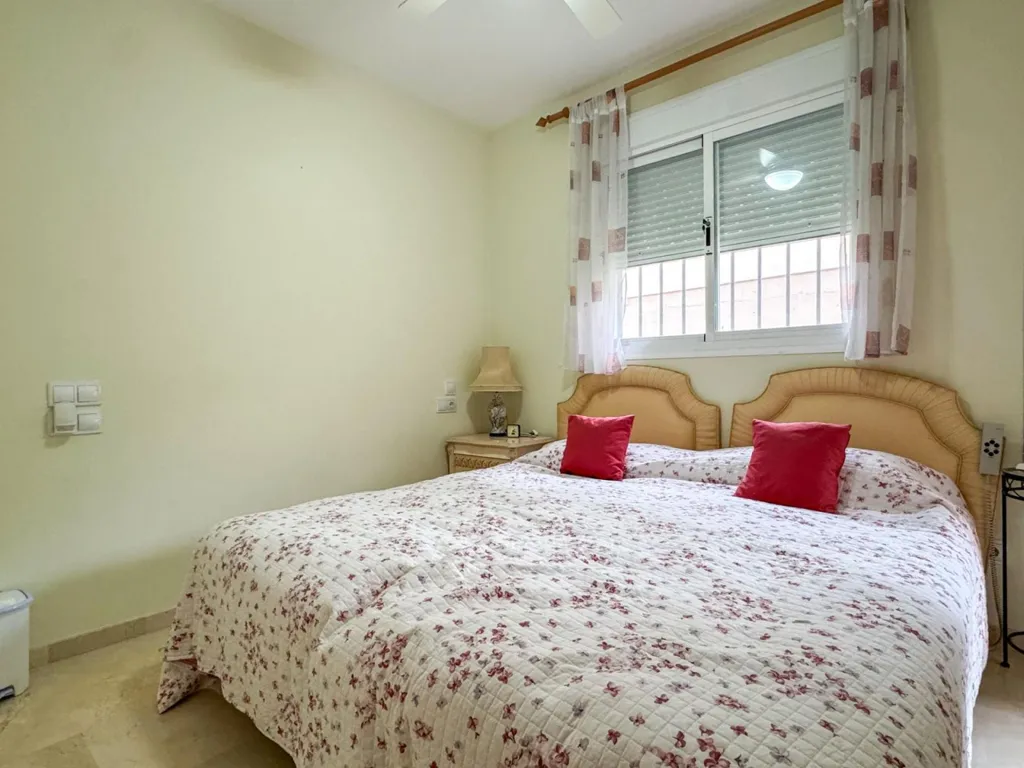 Magamistoad - Townhouse with Sea Views in La Duquesa, Manilva