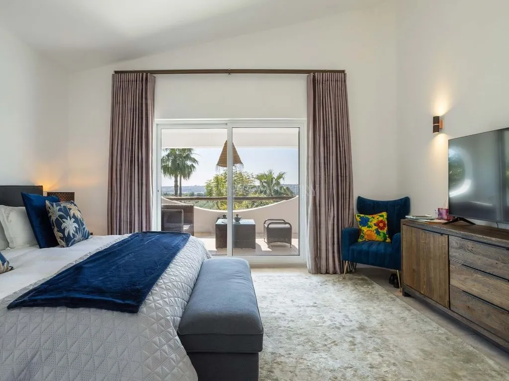 Magamistoad - Luxury Villa with Olive Grove in Moncarapacho