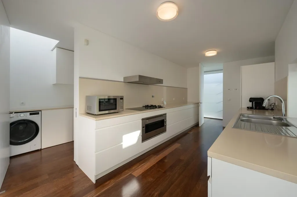 Köök - Contemporary Villa with Golf Course in Bom Sucesso