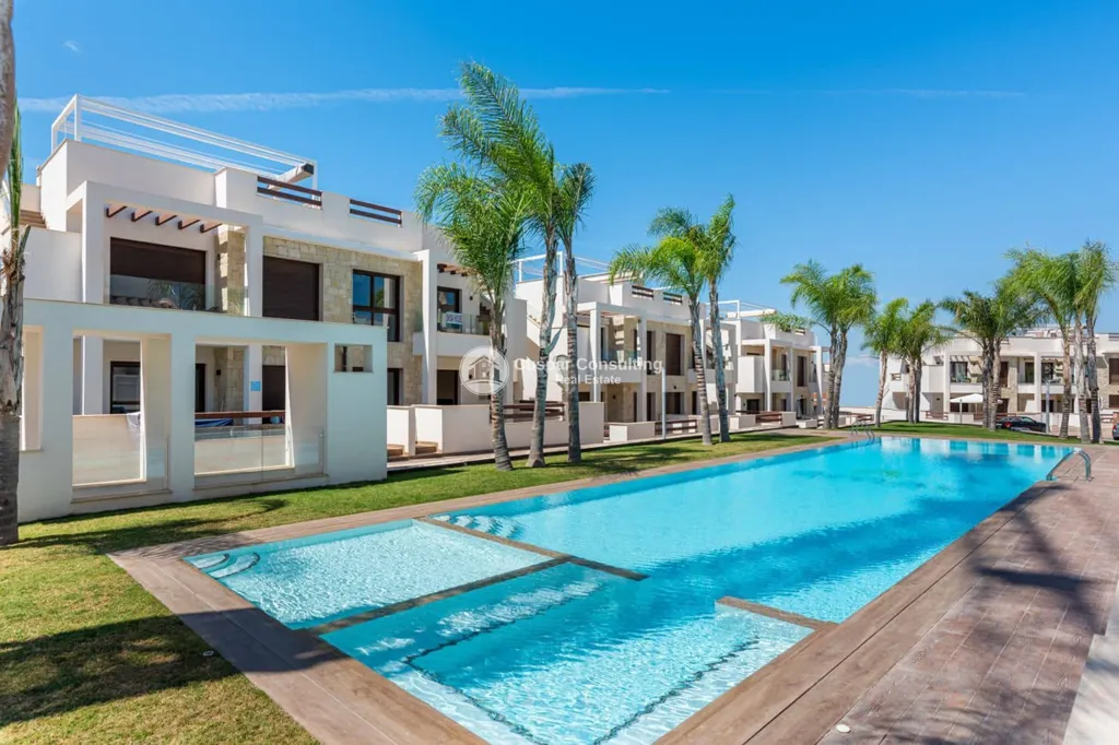 Piscine - Penthouse with Mountain Views in Torrevieja