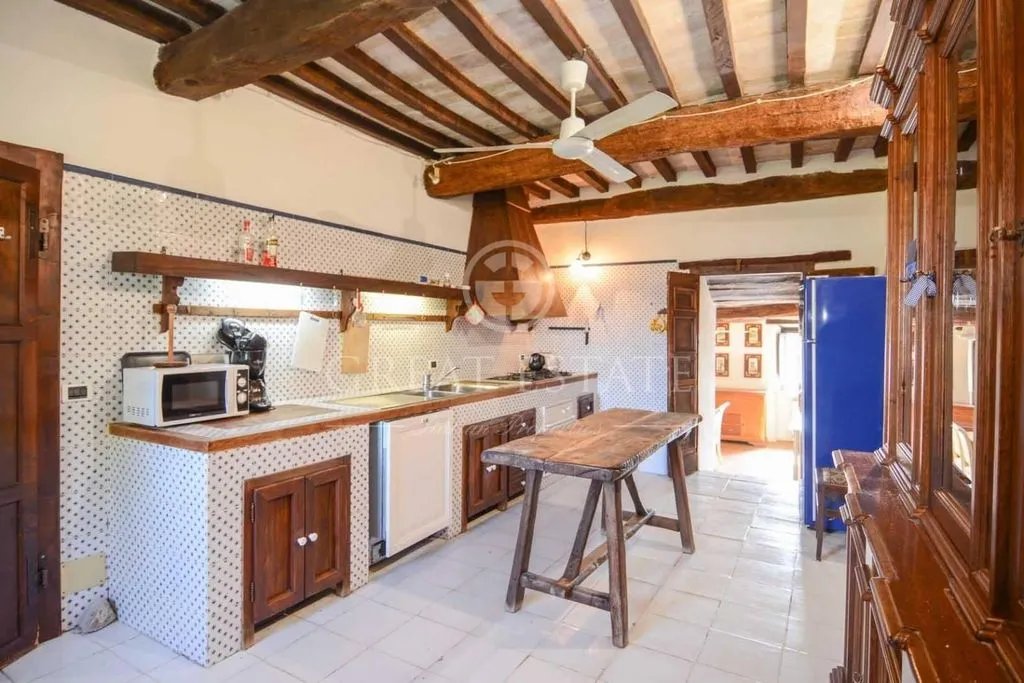 Kitchen - Ancient Castle with Pool in Umbria