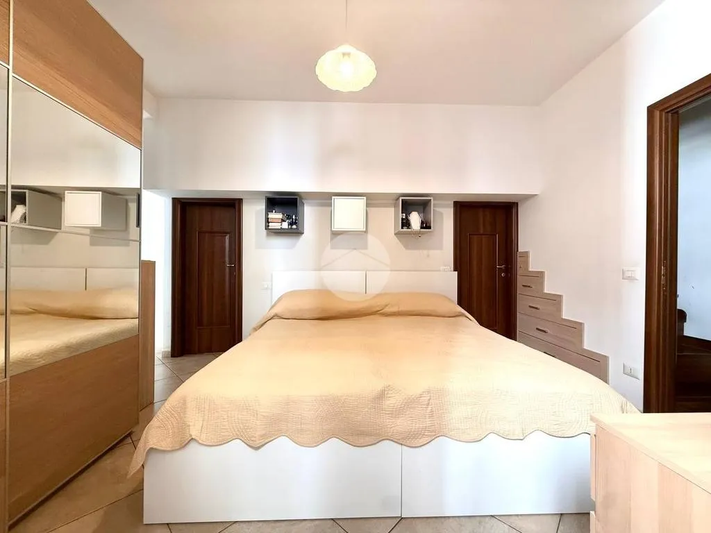 Camere da letto - Palazzo with Multiple Units in Vico della Tofa, Naples