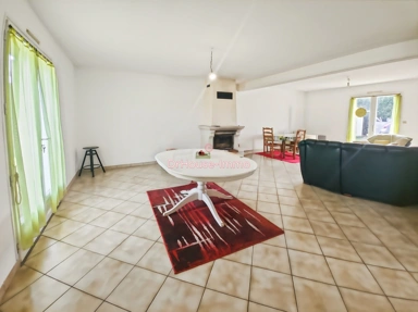 Söögituba - Family House with Large Garage in Bonnétable