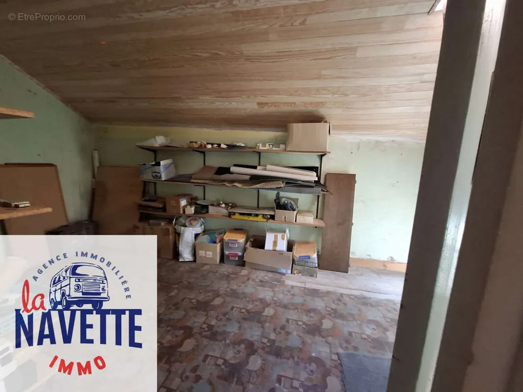 Toad - Village House with Large Spaces in Bertignat