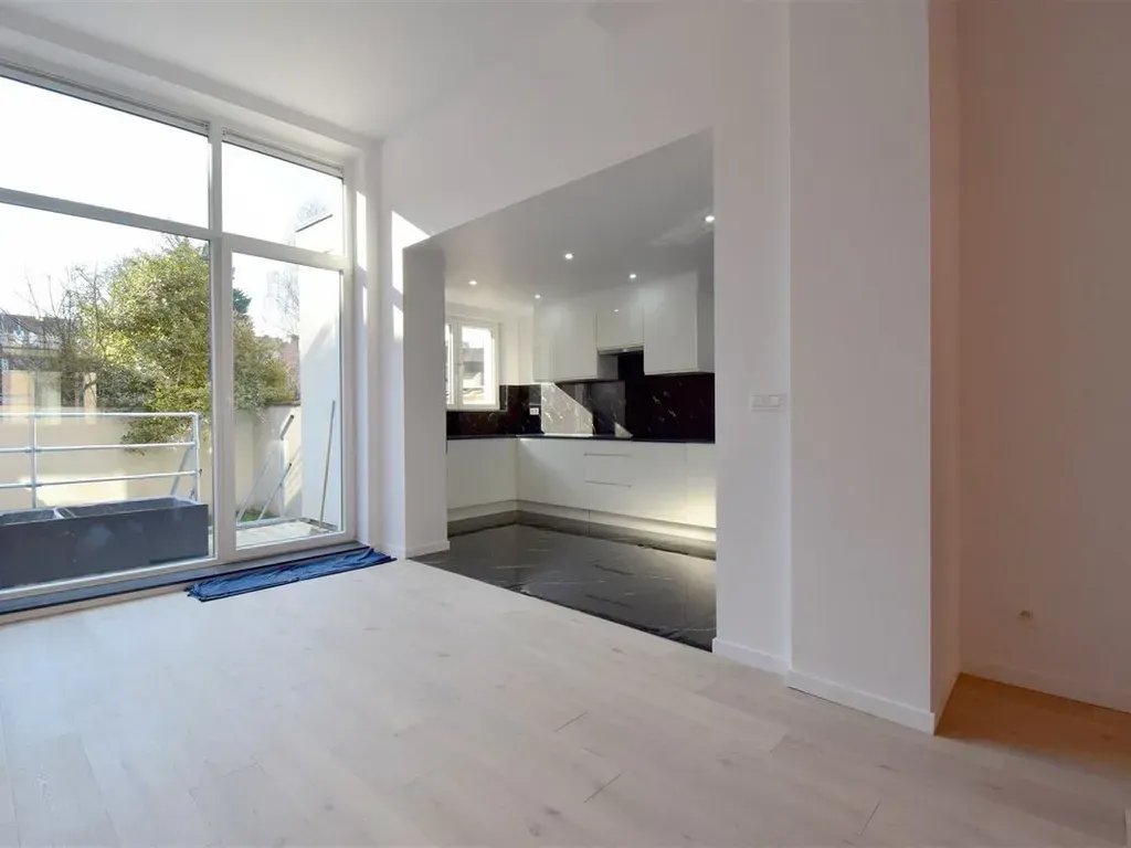 Séjour - Duplex Inversé dans Maison de Maître à Ixelles