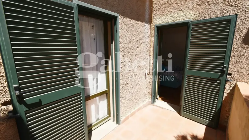 Terrass - Apartment with Sea View in La Maddalena