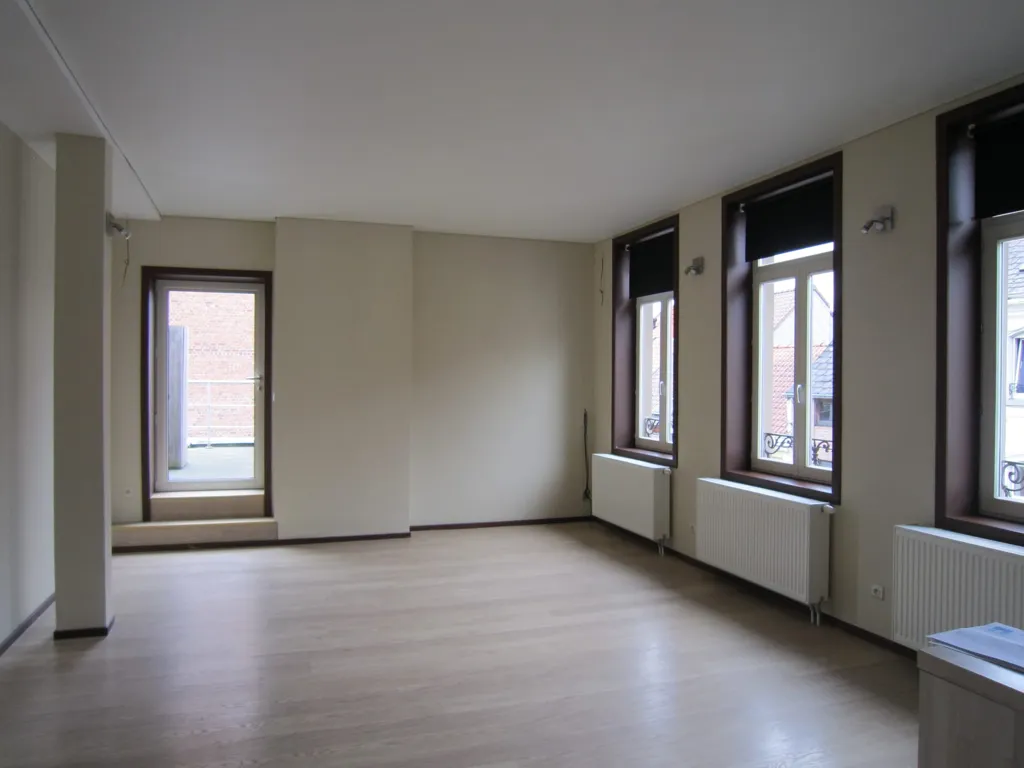 Stanze - Duplex in Renovated Historic Building, Zottegem
