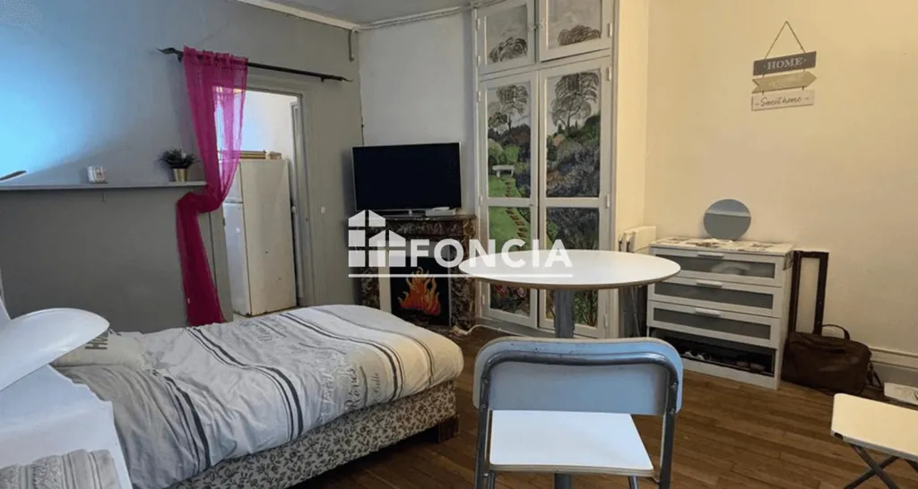Magamistoad - Bright Flat with Terrace in Central Location