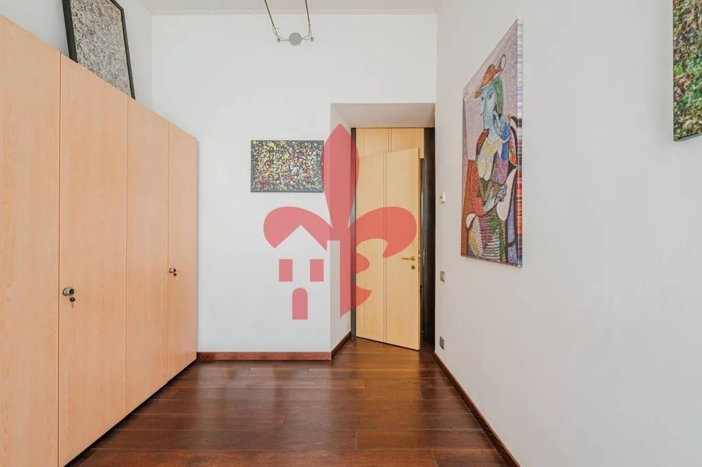 Pièces - Luxury Apartment with Terrace in Florence