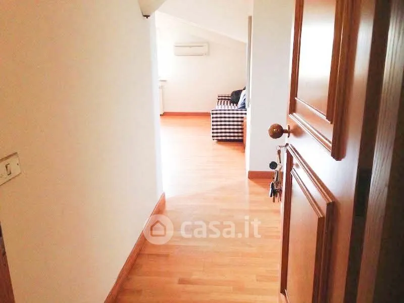Esik - Apartment with Pool in Sabaudia