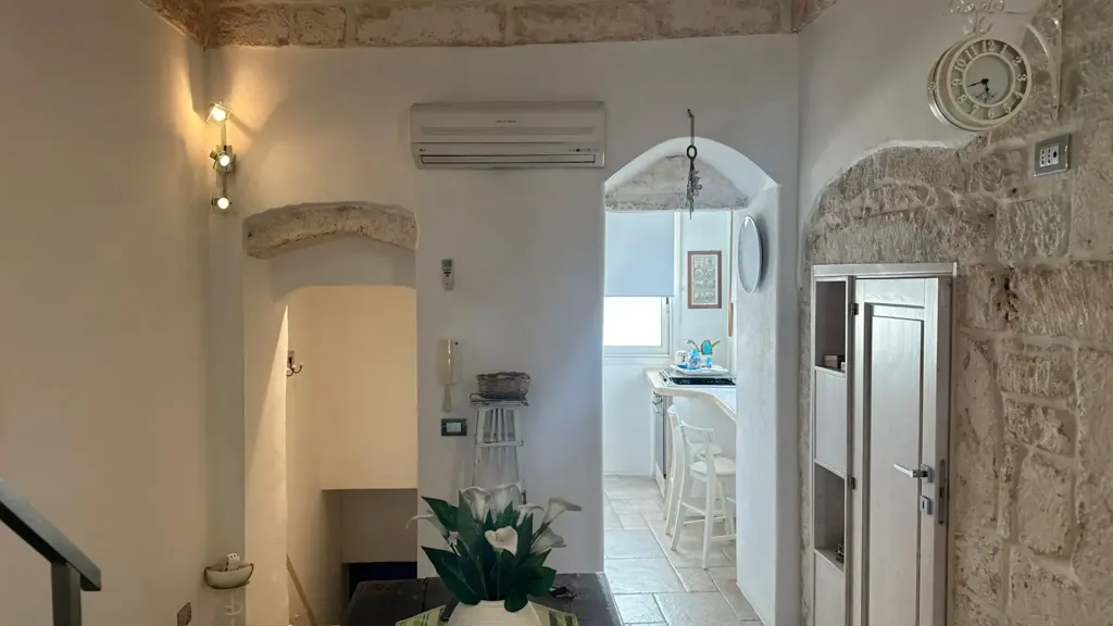 Entrée - Restored House with Terrace in Ostuni