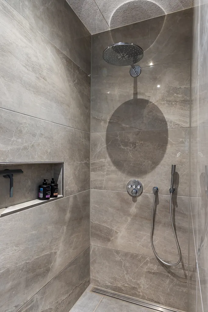 Bagni - Architect-Designed Villa with South-Facing Terrace in Thisted