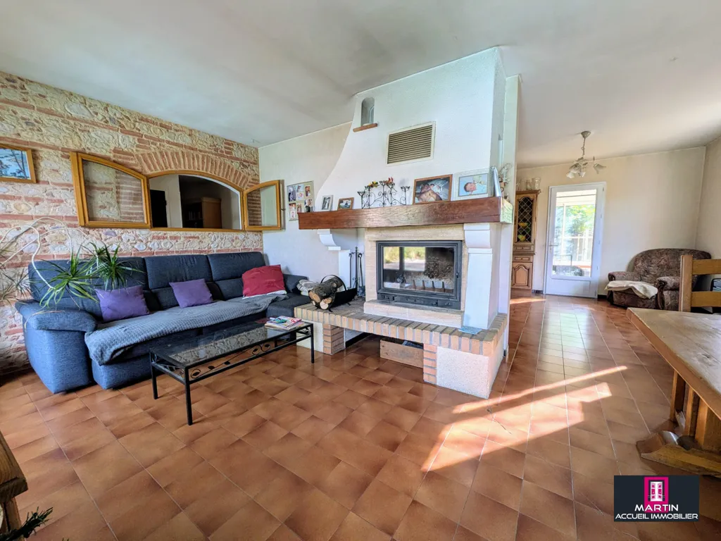 Séjour - Maison avec Piscine et Jardin à Orientation Sud-Ouest