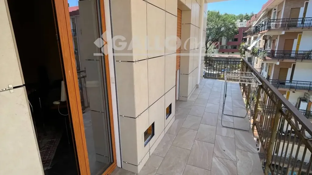 Balcon - Spacious Apartment with Terrace in Cosenza